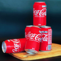 Coca cola lata